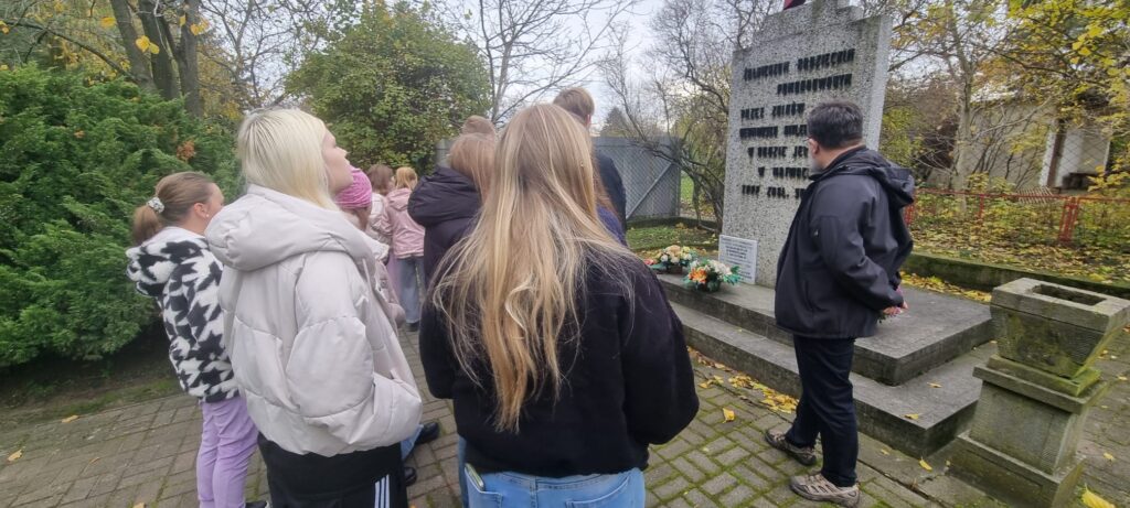 PHOTO 2025 10 30 10 13 07