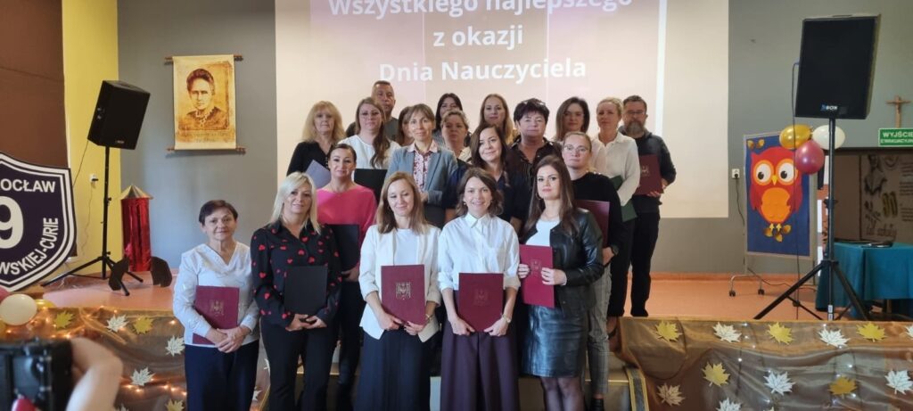 b1372018 c779 4e6a 9b3a 617b6ca07122