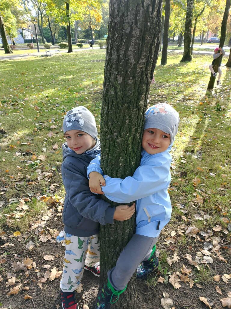 b19eaca3 55c8 4ee7 9ebd d7854b148ec4