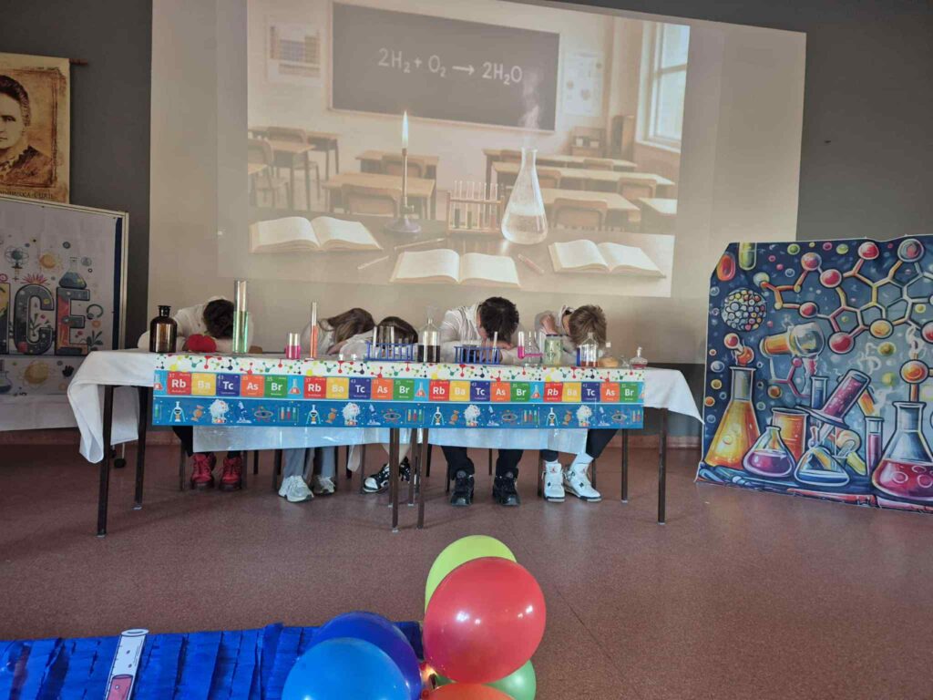 att.FdHRrICkPMJRaTE0TtZeWrSwsCPzhr7omsQsmgcScEM