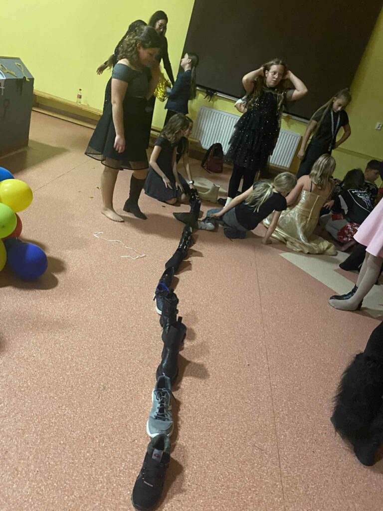 e4f3f922 ef06 4667 8dca 03bd794e5dcc