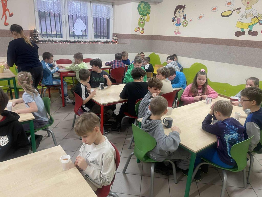 att. 57zON2ttRPihZ2DsIWyxPFo6XamJMUVKUIGjUJaAV4