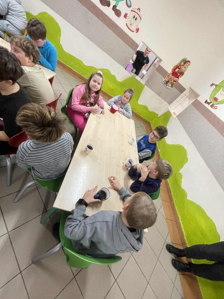 att.91ybuF MSO1addy642oUrM3kmVRR9G9d4woV6NCG5m4