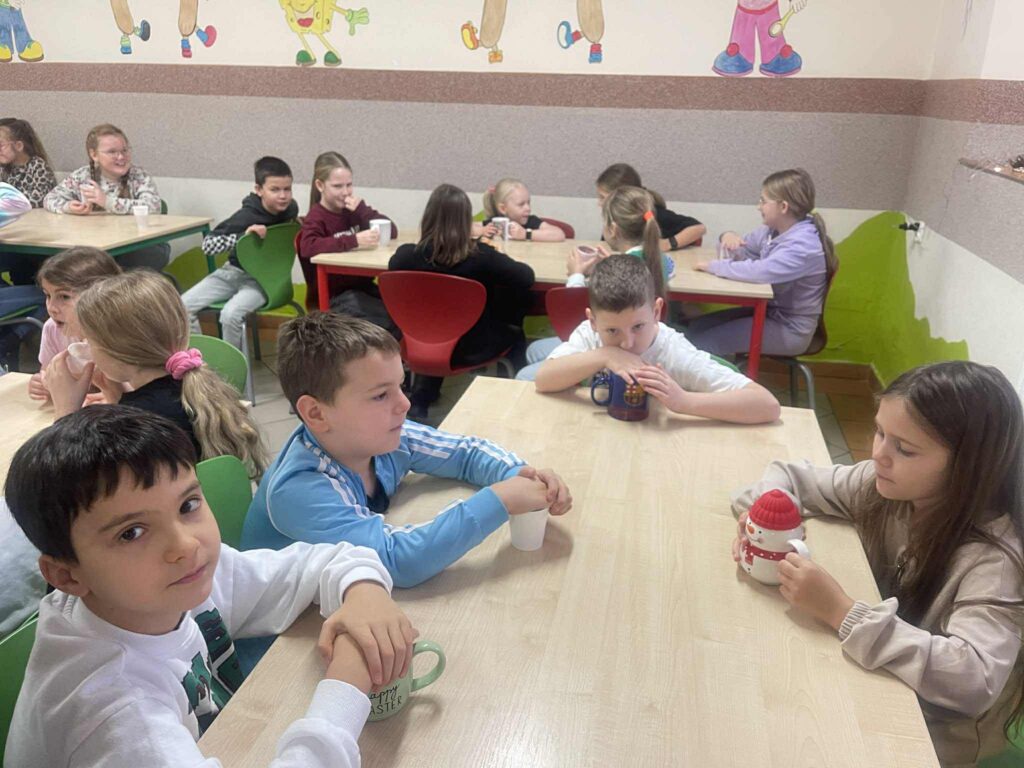 att.Ev8JV0DnTT0 zogJuPyUcINJlUoVv8CS0HqJsFo3fBI