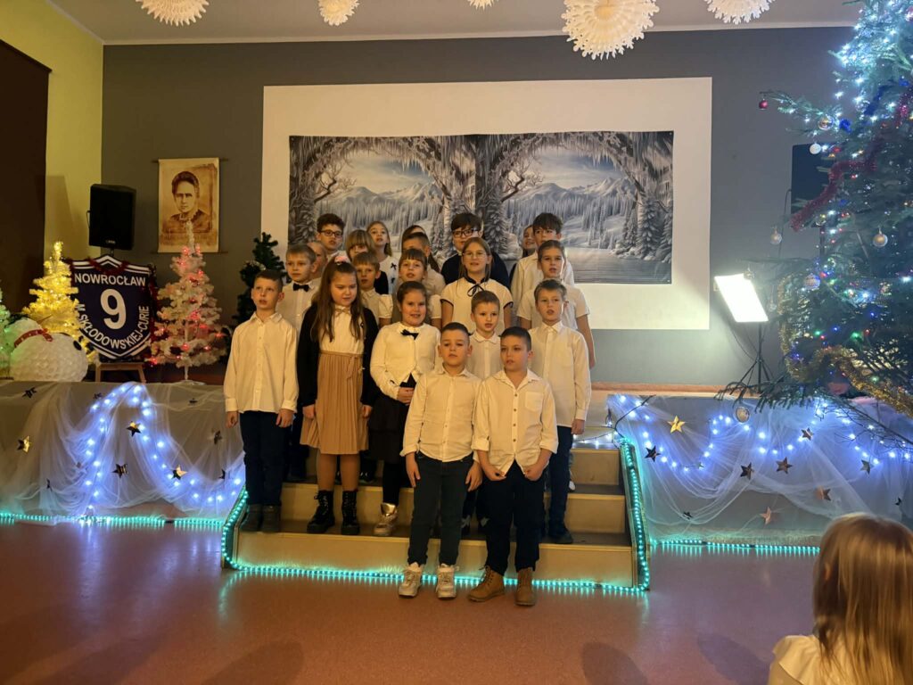 att.NaB2AXlqd5pGaa3KDPumVQ9147rx VaOpfs1MHKItWo