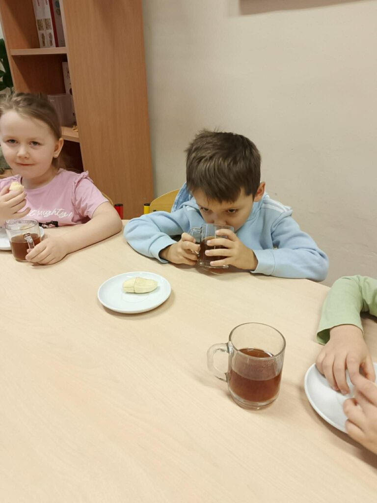 att.XYUdiSEEKaBbyXKuRTvoObecKAUiUB7SY8Q8lXvzb1Q