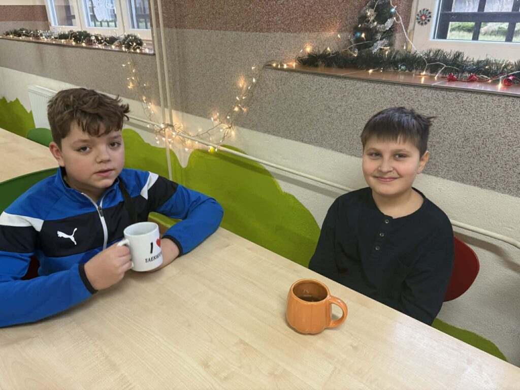 att.hRpZFVeVtIkiPkojmeHdh2yEe4PAYUG7 08xyRKWJqI