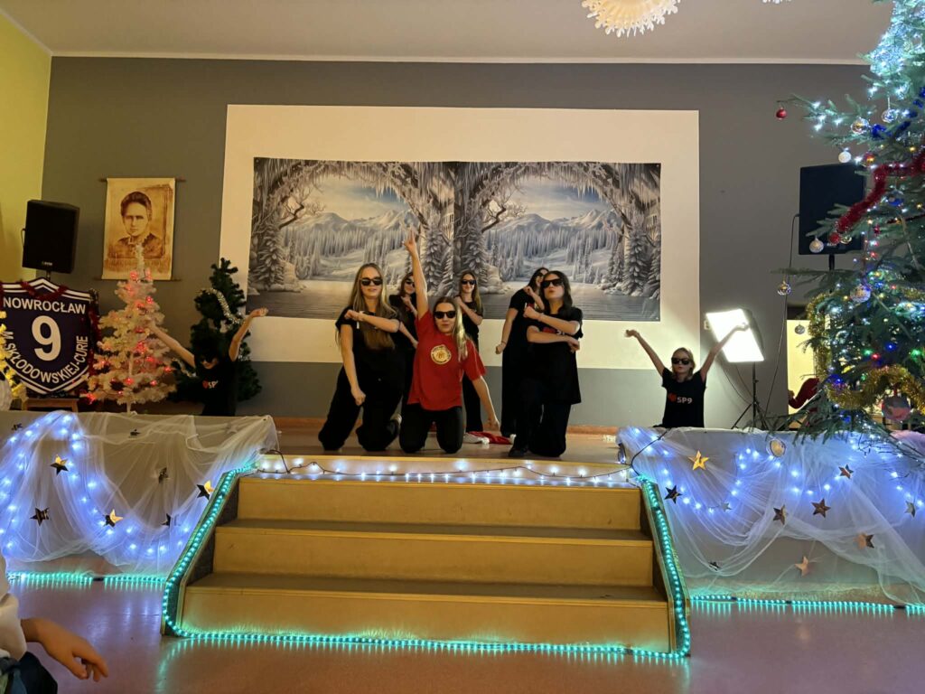 att.jM1B2wrAATB RALB8XZ5l010Nfj6YkAXUnOhrQ 9Ttc