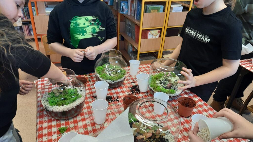 867aa011 d648 4b63 81e6 ac5d766bb214