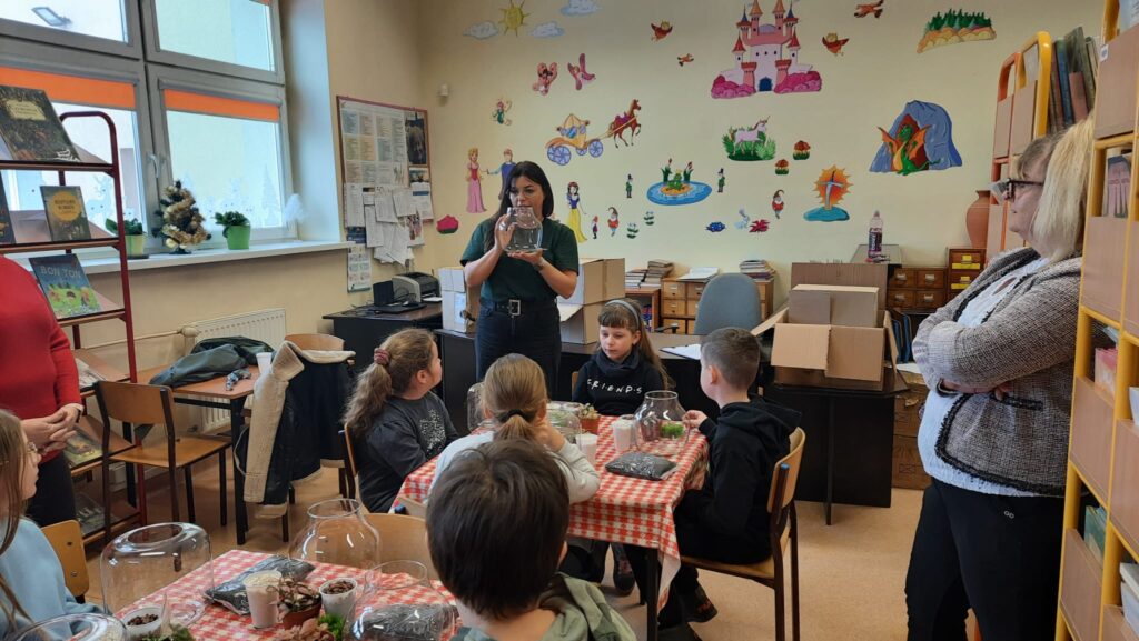 fcaab7c8 bba8 4b67 84ca fc15fadcc98b