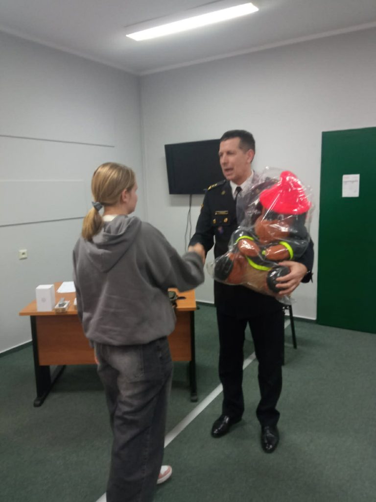 att.fagPIxEz93HlHu59yMBLiqhGHtBziUHT fpN4QoqHU4