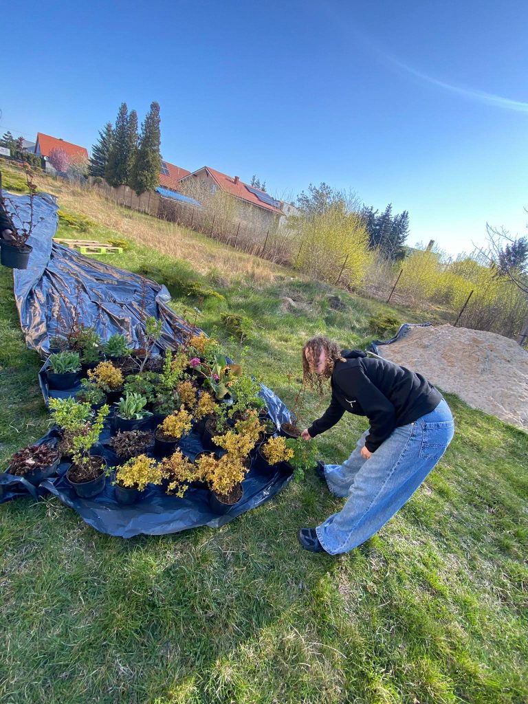 att.xWPMkv4A 8CtczsRbtAWqUc6cIYt tz4Y8a5vrZqFic